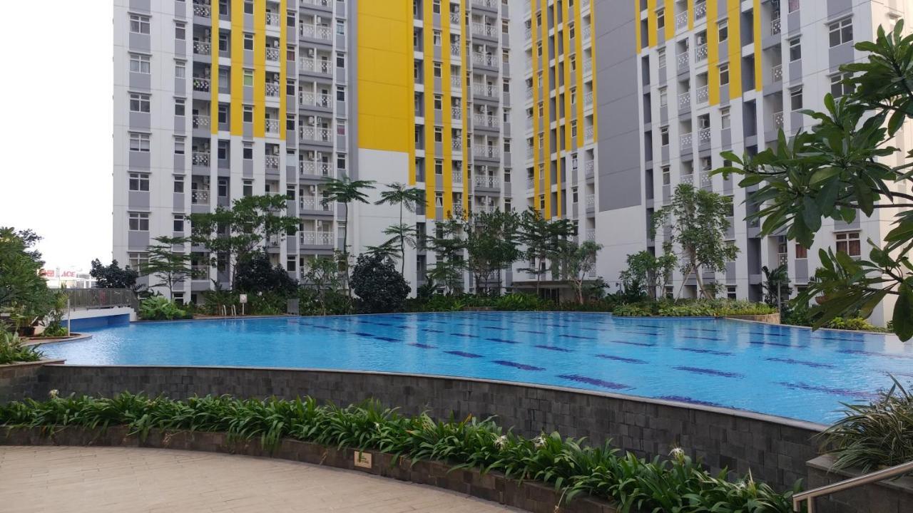 Homey At The Springlake Summarecon By Travelio